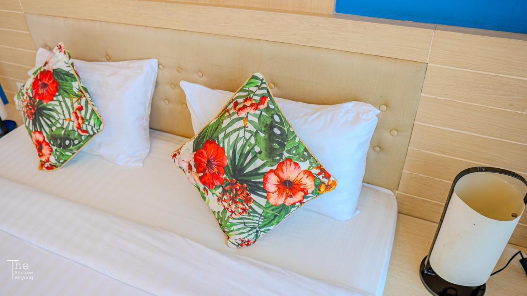 Samed Port View Lejlighedshotel Koh Samet Eksteriør billede